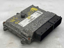 Load image into Gallery viewer, ECU ECM COMPUTER Volvo V40 S40 C30 2007 07 2008 08 2009 09 2010 10 - NW63010
