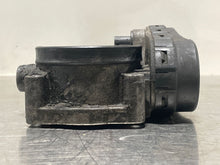 Load image into Gallery viewer, THROTTLE BODY BMW 540 740 X5 Z8 1999 99 00 01 02 03 - NW177894
