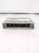 Load image into Gallery viewer, TRANSFER CASE CONTROL MODULE COMPUTER Range Rover 2005 05 - NW37094
