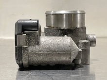 Load image into Gallery viewer, THROTTLE BODY AUDI A4 PASSAT 00 01 02 03 - 05 1.8 TURBO - NW177696
