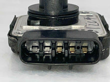 Load image into Gallery viewer, Mass Air Flow Sensor Meter MAF GX470 LX470 4 Runner Land Cruiser 98-05 - NW5619

