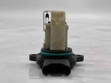 Load image into Gallery viewer, Mass Air Flow Sensor Meter MAF 128i 323i 328i 528i X3 X5 Z4 07-13 - NW4790
