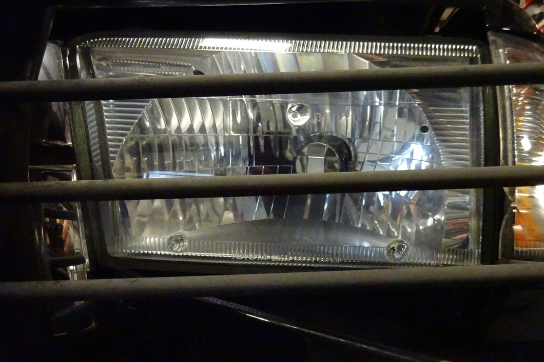 HEADLIGHT LAMP ASSEMBLY Toyota 4 Runner 99 00 01 02 Left - NW103662