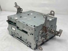 Load image into Gallery viewer, RADIO QX56 2008 08 AM FM 6CD Bose - NW137075
