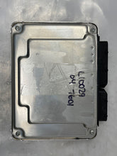 Load image into Gallery viewer, ECU ECM COMPUTER BMW 760li 03 04 05 06 07 08 - NW59554
