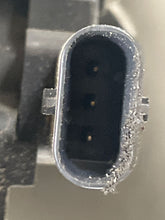 Load image into Gallery viewer, Intercooler  MERCEDES C-CLASS 2015 - NW106310
