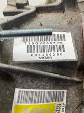 Load image into Gallery viewer, AUTOMATIC TRANSMISSION C30 Pickup C70 S40 V40 V50 V70 XC70 04-13 FWD - NW184708
