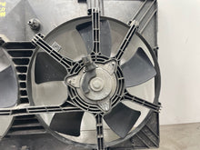 Load image into Gallery viewer, RADIATOR FAN ASSEMBLY Nissan Murani 2003 03 2004 04 2005 05 2006 06 2007 07 - NW63874
