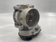 Load image into Gallery viewer, Throttle Body Ford Explorer 2017 - NW177428

