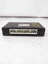 Load image into Gallery viewer, BODY CONTROL MODULE COMPUTER Subaru Legacy 10 11 12 13 14 - NW37884
