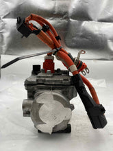 Load image into Gallery viewer, AC Compressor  HIGHLANDER 2011 - NW43144
