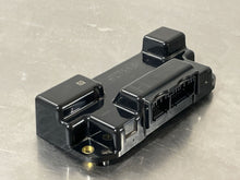 Load image into Gallery viewer, SUSPENSION CONTROL MODULE COMPUTER Pilot Ridgeline 2005-2014 - NW32686
