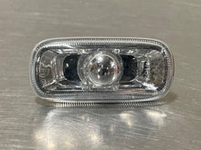 Load image into Gallery viewer, SIDE MARKER LAMP LIGHT A4 A6 Allroad RS4 RS6 S4 S6 02-09 Fender Mounted - NW81823

