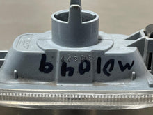 Load image into Gallery viewer, SIDE MARKER LAMP LIGHT A4 A6 Allroad RS4 RS6 S4 S6 02-09 Fender Mounted - NW81823
