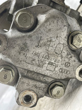 Load image into Gallery viewer, POWER STEERING PUMP Audi A4 2002 02 2003 03 04 05 06 - NW162977
