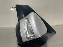 Load image into Gallery viewer, Side View Door Mirror Nissan Sentra 2015 - NW52520
