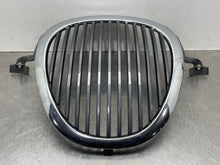 Load image into Gallery viewer, GRILL Jaguar S Type 2000 00 2001 01 2002 02 2003 03 - NW98402
