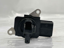 Load image into Gallery viewer, Mass Air Flow Sensor Meter MAF ES350 GS350 IS F IS250 IS350 RX350 05-14 - NW5609
