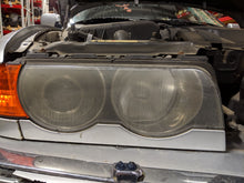 Load image into Gallery viewer, HEADLIGHT LAMP ASSEMBLY BMW 740i 740il 750il 99 00 01 Right - NW102632

