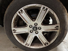 Load image into Gallery viewer, WHEEL RIM Evoque 12 13 14 15 19x8 ALLOY - NW200965
