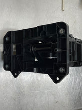 Load image into Gallery viewer, Floor Shifter  VOLVO 40 SERIES 2009 - NW78355
