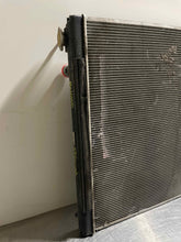 Load image into Gallery viewer, RADIATOR Toyota Sequoia Tundra 01 02 03 04 05 06 07 - NW132629
