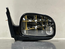 Load image into Gallery viewer, SIDE VIEW MIRROR Santa Fe 2001 01 02 03 04 05 06 Right - NW52553
