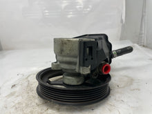 Load image into Gallery viewer, Power Steering Pump Chevrolet Impala 2006 - NW162594
