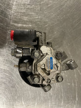 Load image into Gallery viewer, Power Steering Pump Lincoln MKX 2009 - NW162833
