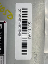 Load image into Gallery viewer, RADIO Cadillac DTS 2008 08 - NW134471
