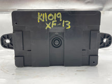 Load image into Gallery viewer, BODY CONTROL MODULE COMPUTER XF XFR 2013 13 2014 14 2015 15 - NW33013
