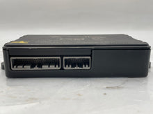 Load image into Gallery viewer, BODY CONTROL MODULE COMPUTER XF XFR 2013 13 2014 14 2015 15 - NW33013
