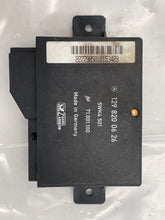 Load image into Gallery viewer, THEFT LOCKING COMPUTER S320 SL320 SL500 1994 94 95 - NW35932
