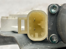 Load image into Gallery viewer, Front Window Regulator Hummer H3 2008 - NW80837
