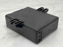 Load image into Gallery viewer, SUSPENSION CONTROL MODULE COMPUTER R320 R350 R500 R63 08-12 - NW36457
