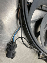 Load image into Gallery viewer, COOLING FAN W MOTOR BMW 525i 850i M5 1988 88 - 97 - NW63785
