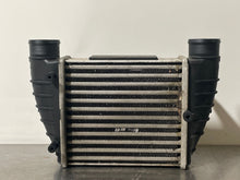 Load image into Gallery viewer, INTERCOOLER Audi A4 2005 05 2006 06 2007 07 2008 08 Right - NW106191
