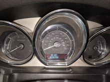 Load image into Gallery viewer, Speedometer Cluster Lincoln MKT 2012 - NW159159
