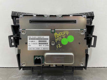 Load image into Gallery viewer, RADIO CONTROL Lincoln MKT 2011 11 2012 12 - NW135236
