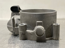 Load image into Gallery viewer, THROTTLE BODY Audi A6 RS4 A8 A6 01 02 03 04 05 06 - 09 - NW177733

