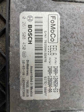 Load image into Gallery viewer, ECU ECM Computer Lincoln MKT 2013 - NW58376
