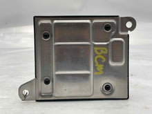 Load image into Gallery viewer, BODY CONTROL MODULE BCM COMPUTER E350 E550 CLS550 CLS63 E280 E300 07-10 - NW34720
