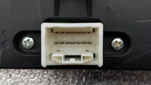 Load image into Gallery viewer, CLOCK Toyota Camry 2004 04 2005 05 2006 06 - NW105923
