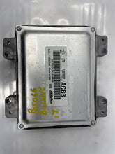 Load image into Gallery viewer, ECU ECM COMPUTER Express 2500 Van Express 3500 Van Silverado 2500 17-19 - NW57795
