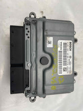 Load image into Gallery viewer, ECU ECM COMPUTER Volvo S60 XC60 2012 12 - NW63041
