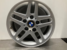 Load image into Gallery viewer, WHEEL Bmw 320i 323i 328i 99 - 05 15" Alloy 10 Spoke - NW197662
