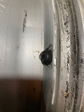Load image into Gallery viewer, WHEEL Bmw 320i 323i 328i 99 - 05 15" Alloy 10 Spoke - NW197662

