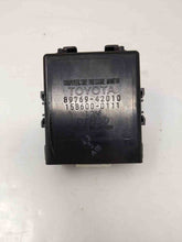 Load image into Gallery viewer, SUSPENSION CONTROL MODULE COMPUTER Rav4 2006 06 2007 07 - NW38470
