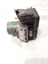 Load image into Gallery viewer, ABS Pump Jaguar XK 2010 - NW1723
