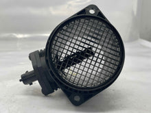 Load image into Gallery viewer, Mass Air Flow Sensor Meter MAF C70 S60 S70 S80 V70 XC70 99-02 - NW5776
